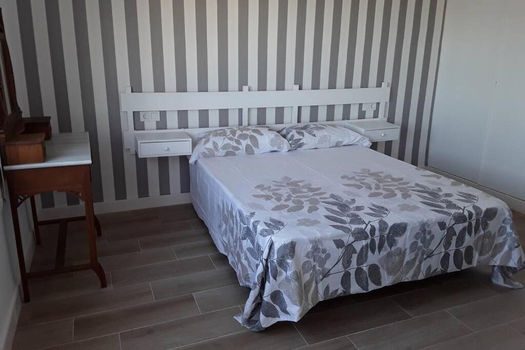 Piso en primera línea con wifi y vistas al mar Lo Pagán Exterior foto